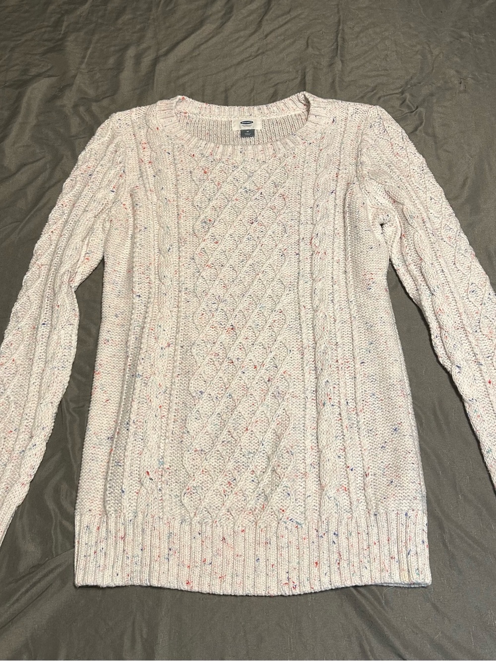 Cable Knit Crewneck Sweater in Speckled Cream